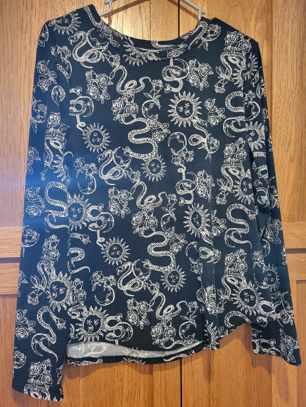 No Boundaries Black Ribbed Long Sleeve Top. Juniors Sizing Xxxl (21)